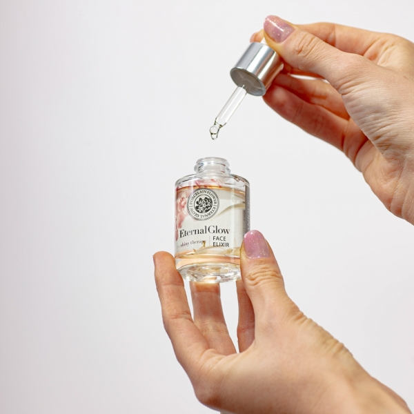 Illuminating face elixir